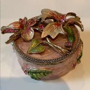 ENAMAL JEWELRY BOX